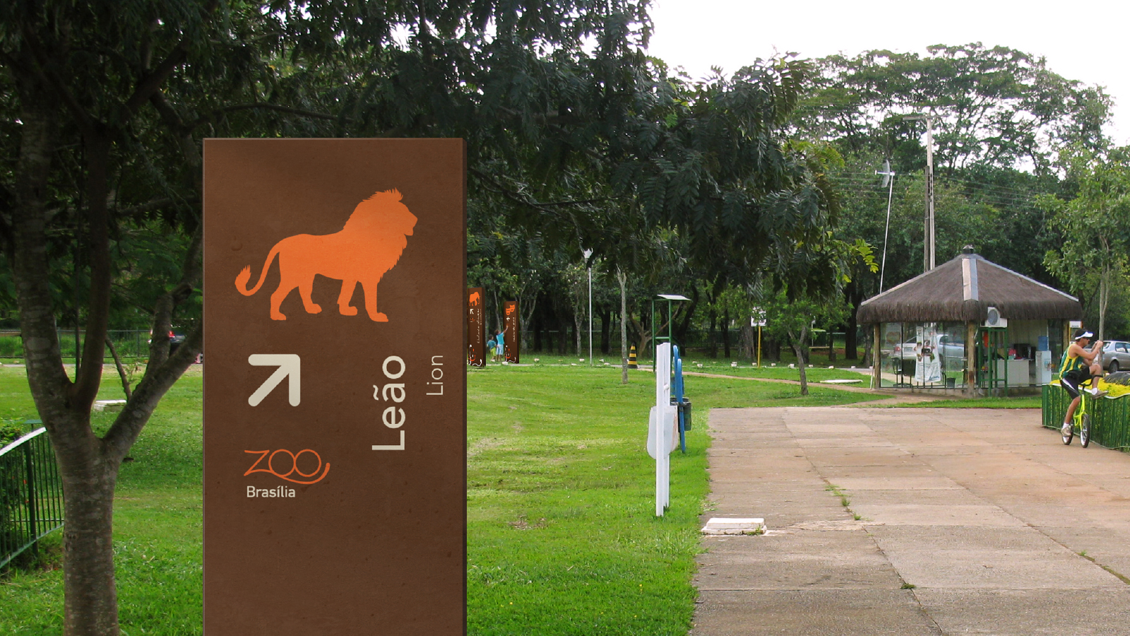 zoo-external-signs